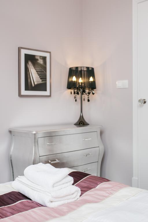 Executive 2-Bedroom Apartment Cracovia Exterior foto